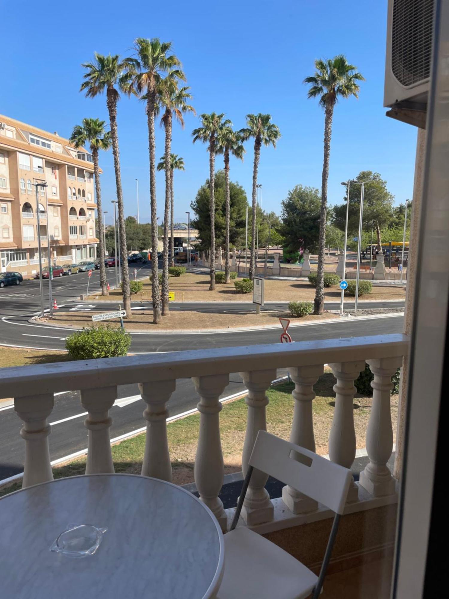 Nice Apartment Near The Park تورّيفيِخا المظهر الخارجي الصورة